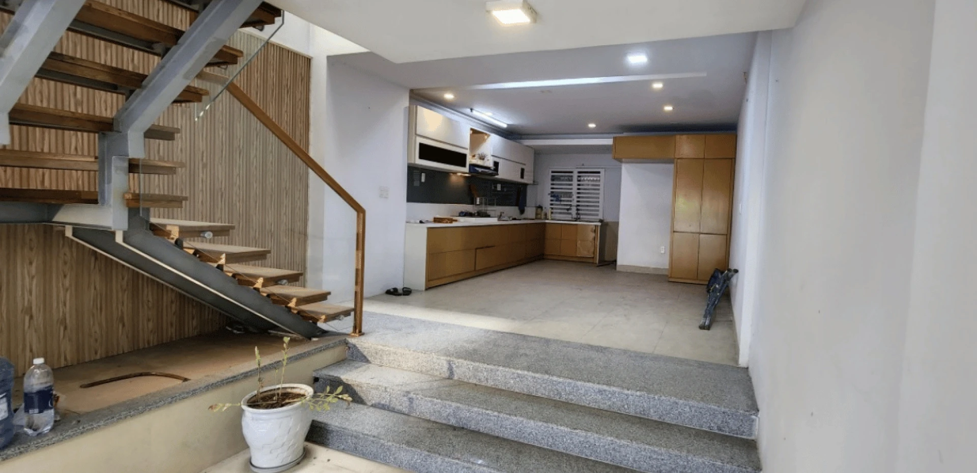 Bán nhà mặt tiền đường Lê Thanh Nghị, Hải Châu, Đà Nẵng