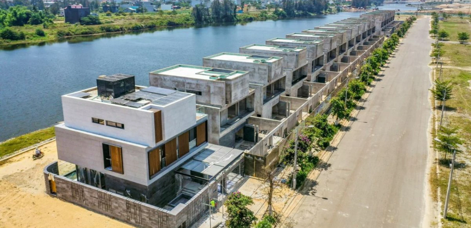 Bán biệt thự 2 mặt tiền đường Song Hào, Đà Nẵng