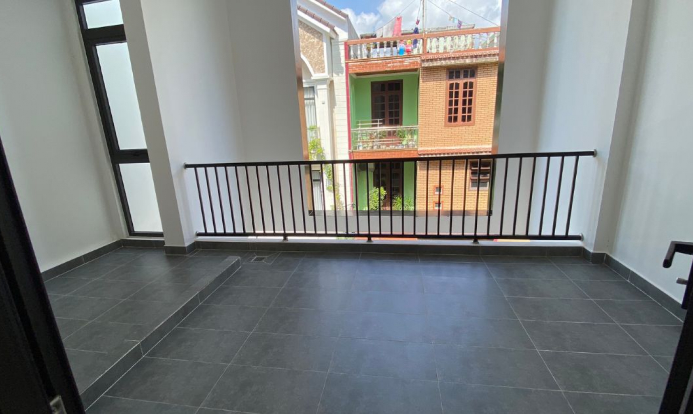 Bán nhà 3 tầng, đường Lưu Quý Kỳ, Hải Châu, Đà Nẵng