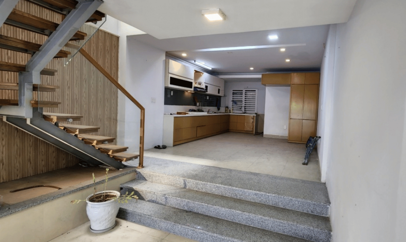 Bán nhà mặt tiền đường Lê Thanh Nghị, Hải Châu, Đà Nẵng