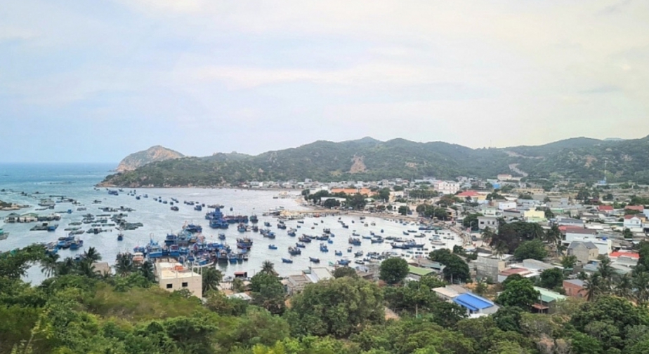 Nha Trang thu hút du khách tăng nhanh trong mùa du lịch