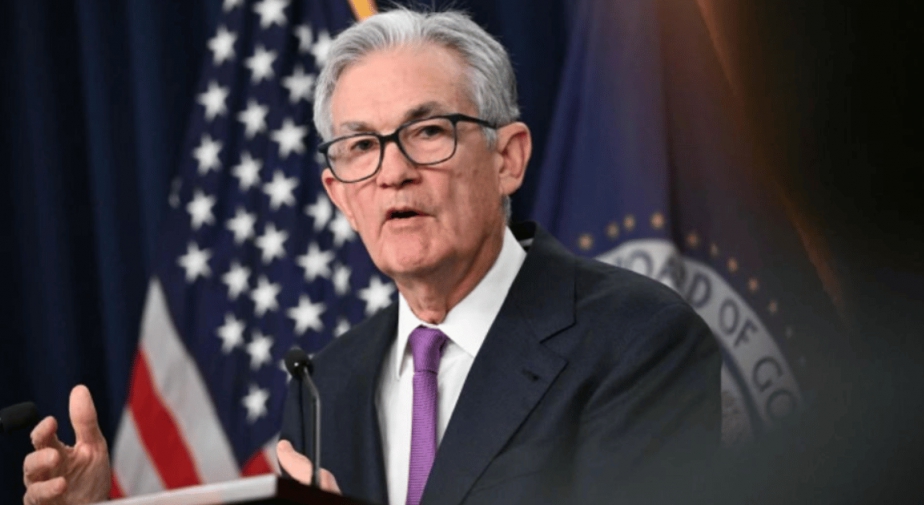 Quan chức Fed vẫn bất đồng quan điểm về lãi suất