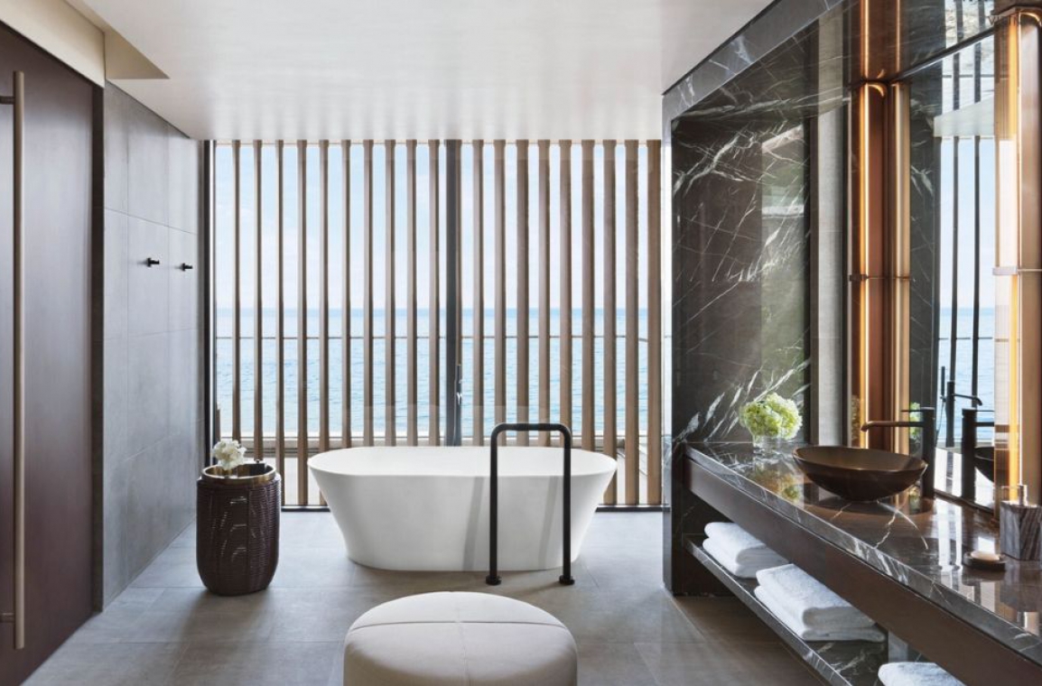 Phòng tắm được thiết kế hiện đại và sang trọng