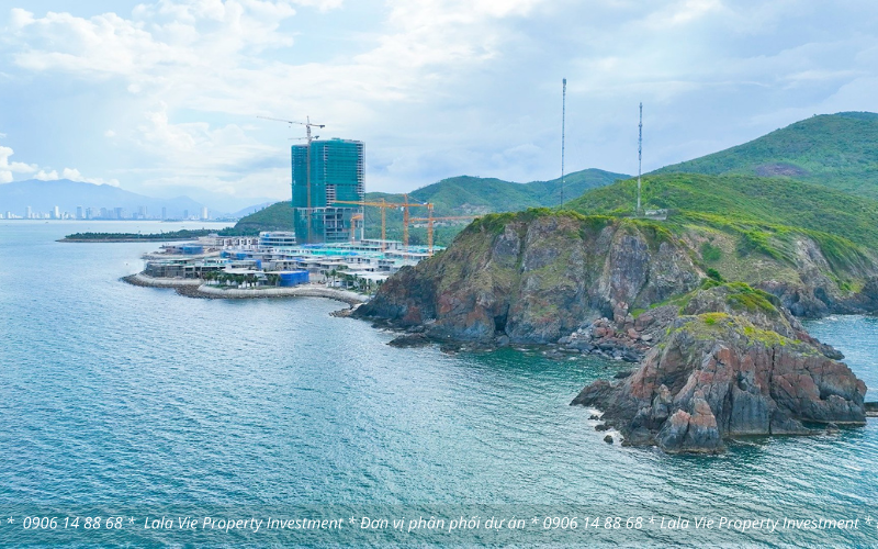 Toàn cảnh dự án Gran Melia Nha Trang với tầm nhìn từ biển.